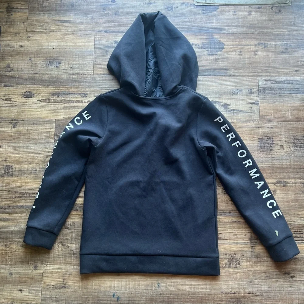Under Armour stylish black